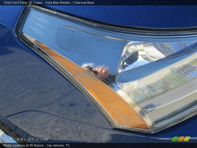 Vista Blue Metallic / Charcoal Black 2009 Ford Focus SE Coupe