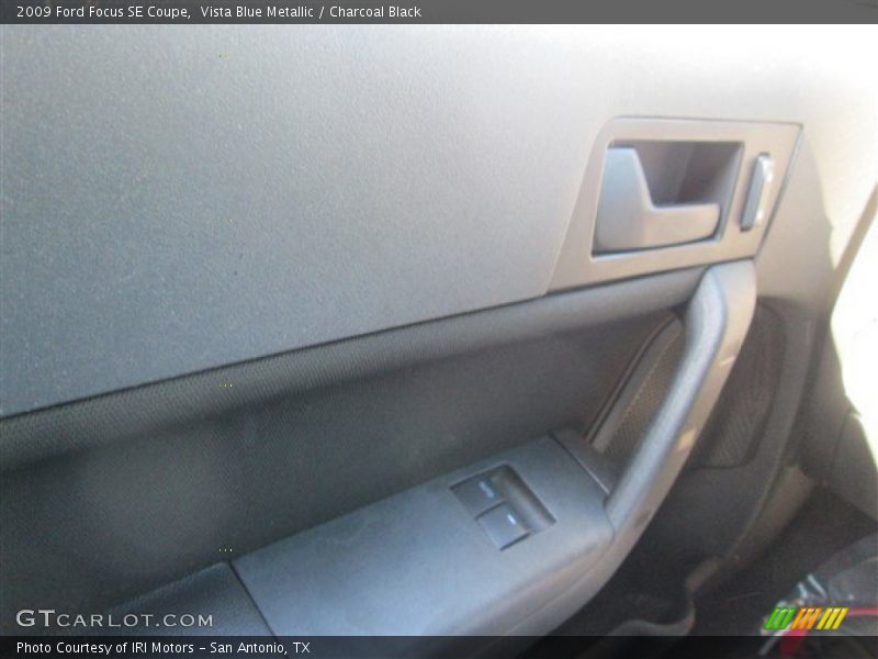 Vista Blue Metallic / Charcoal Black 2009 Ford Focus SE Coupe