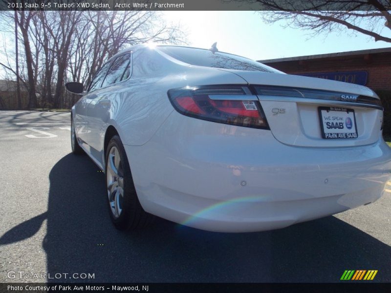 Arctic White / Parchment 2011 Saab 9-5 Turbo6 XWD Sedan
