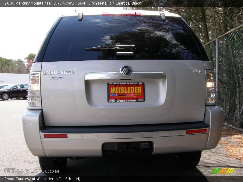 Silver Birch Metallic / Charcoal Black 2006 Mercury Mountaineer Luxury AWD