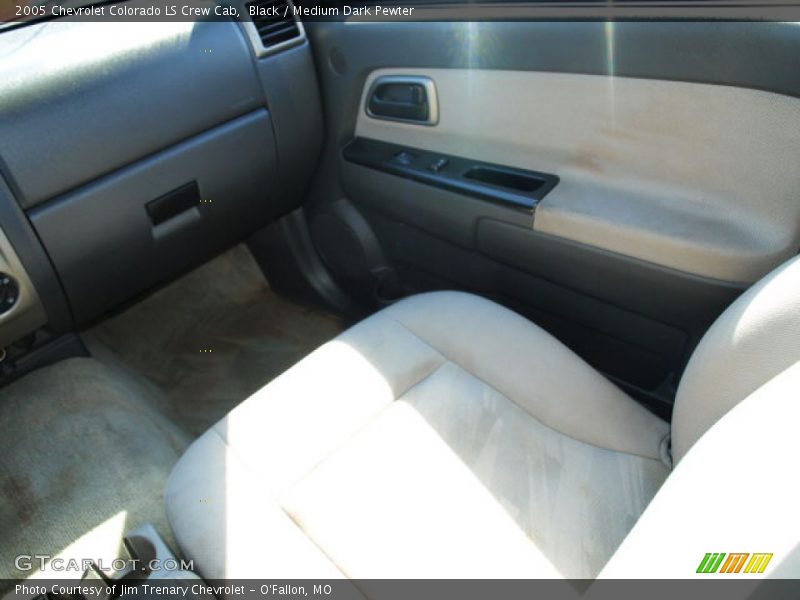Black / Medium Dark Pewter 2005 Chevrolet Colorado LS Crew Cab