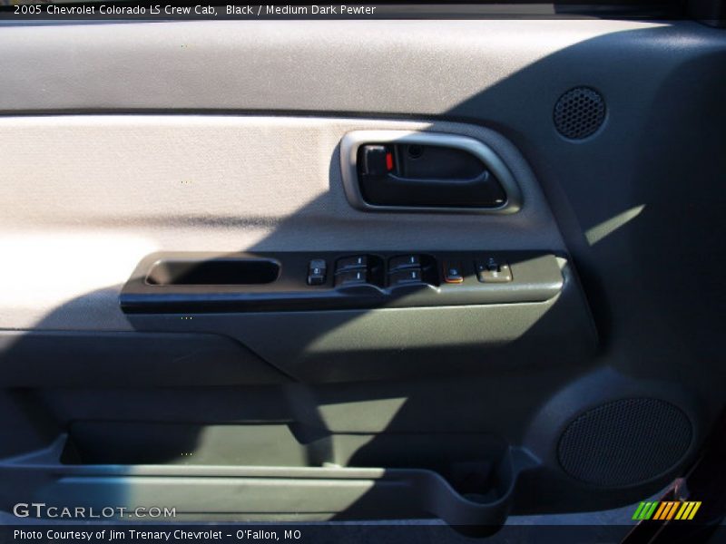 Black / Medium Dark Pewter 2005 Chevrolet Colorado LS Crew Cab