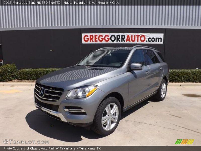 Palladium Silver Metallic / Grey 2013 Mercedes-Benz ML 350 BlueTEC 4Matic