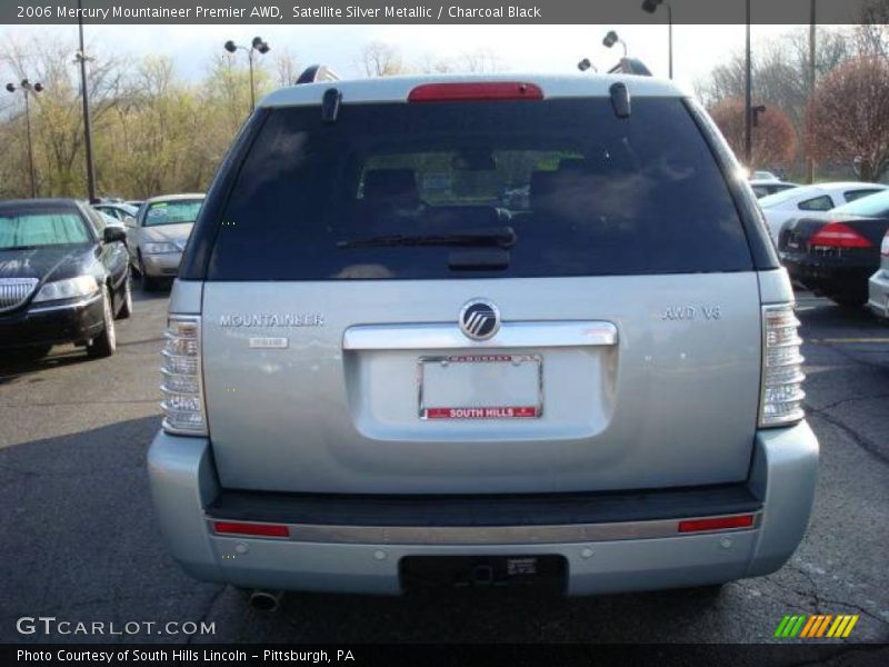 Satellite Silver Metallic / Charcoal Black 2006 Mercury Mountaineer Premier AWD