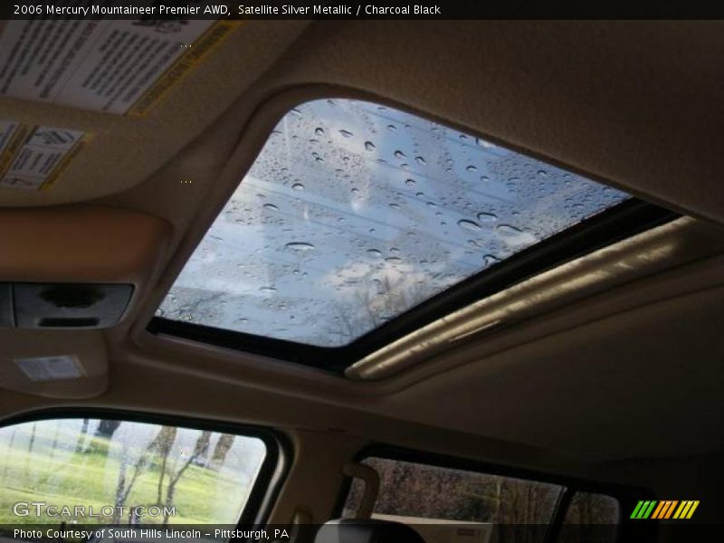 Satellite Silver Metallic / Charcoal Black 2006 Mercury Mountaineer Premier AWD