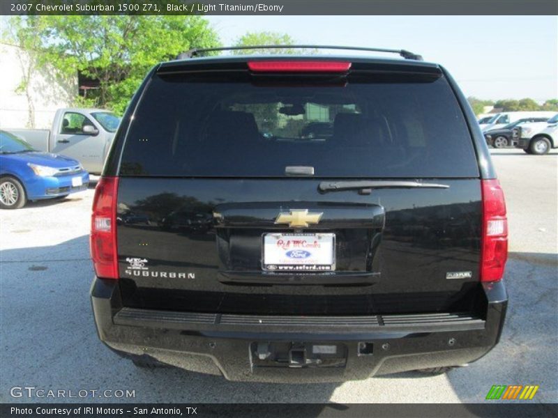 Black / Light Titanium/Ebony 2007 Chevrolet Suburban 1500 Z71