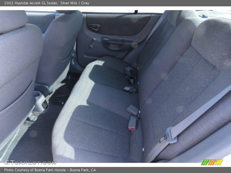 Silver Mist / Gray 2002 Hyundai Accent GL Sedan