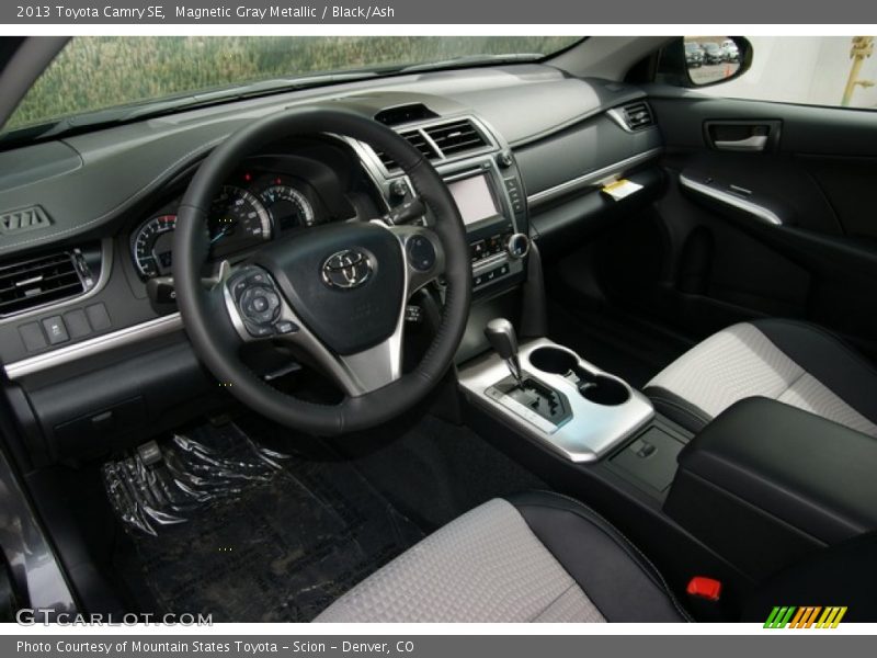Magnetic Gray Metallic / Black/Ash 2013 Toyota Camry SE