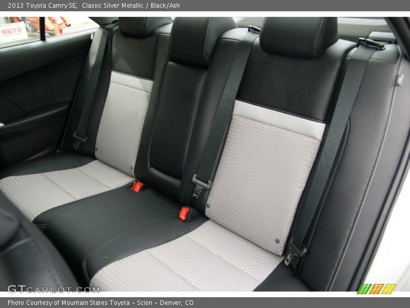 Classic Silver Metallic / Black/Ash 2013 Toyota Camry SE