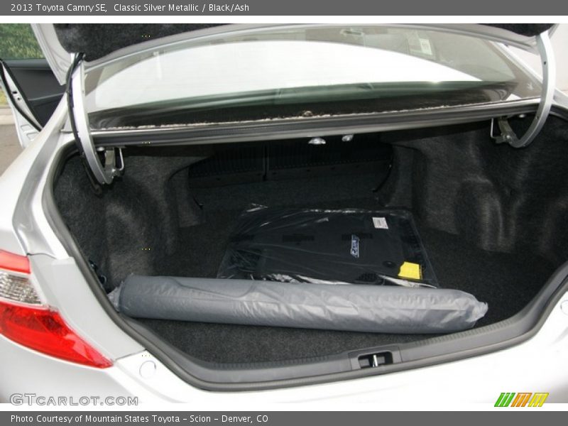 Classic Silver Metallic / Black/Ash 2013 Toyota Camry SE