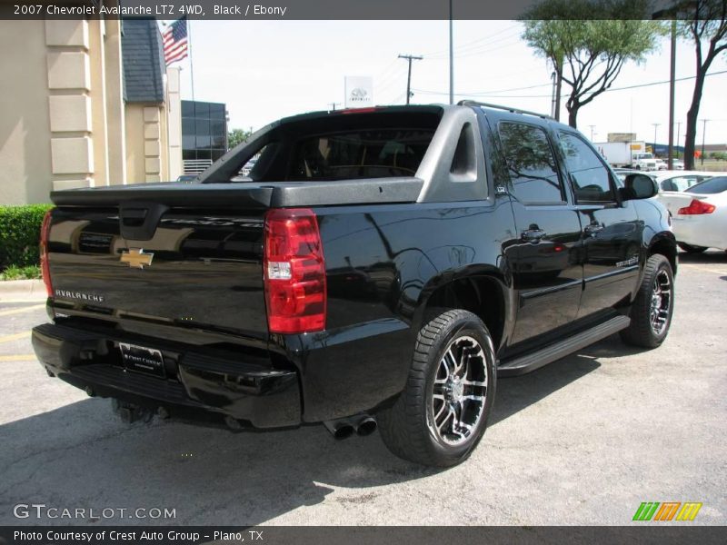Black / Ebony 2007 Chevrolet Avalanche LTZ 4WD