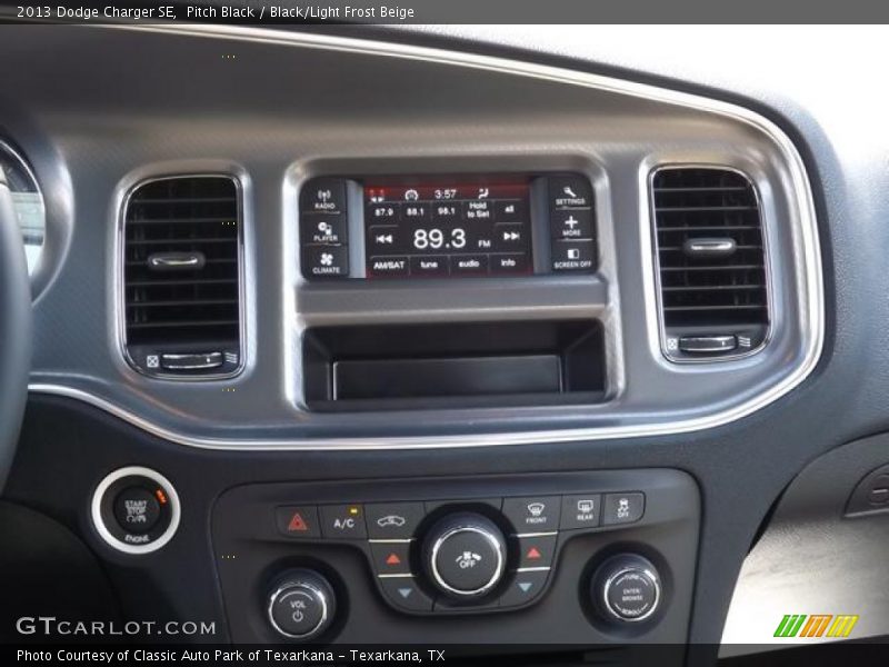 Pitch Black / Black/Light Frost Beige 2013 Dodge Charger SE