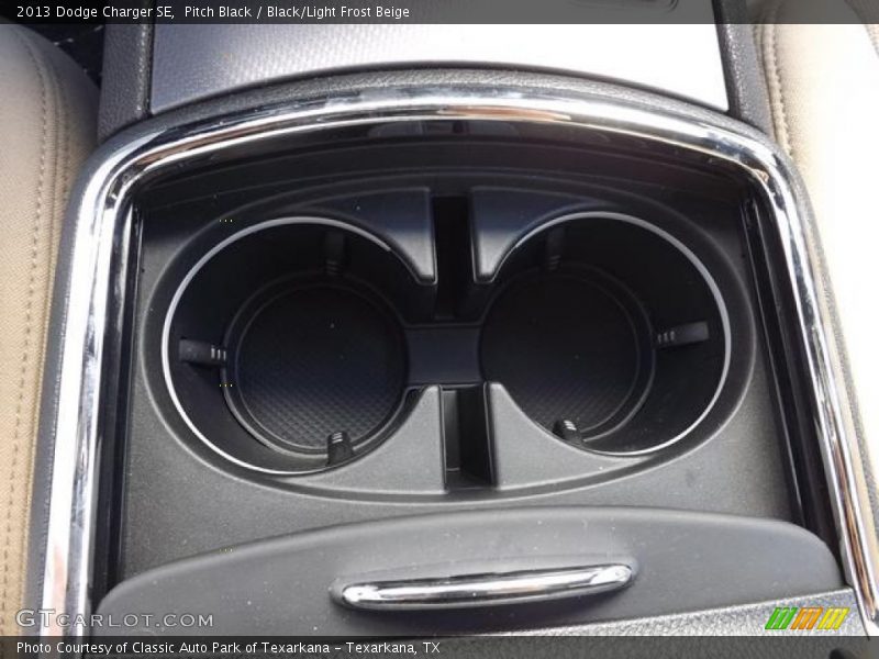 Pitch Black / Black/Light Frost Beige 2013 Dodge Charger SE
