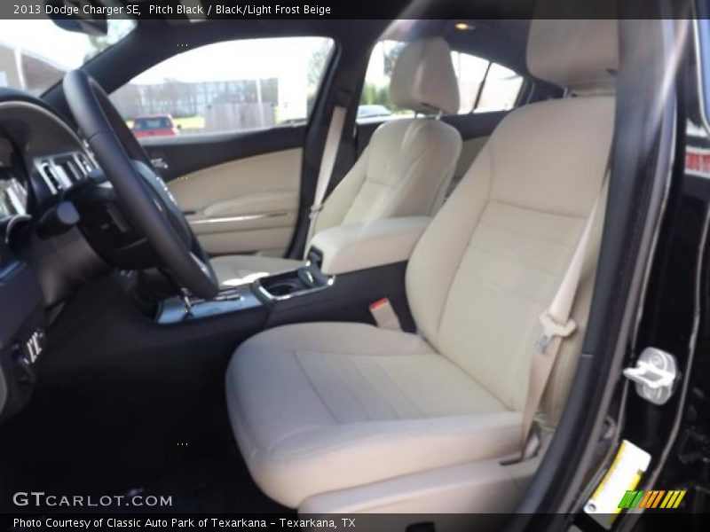 Pitch Black / Black/Light Frost Beige 2013 Dodge Charger SE