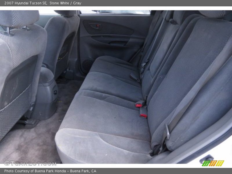 Stone White / Gray 2007 Hyundai Tucson SE