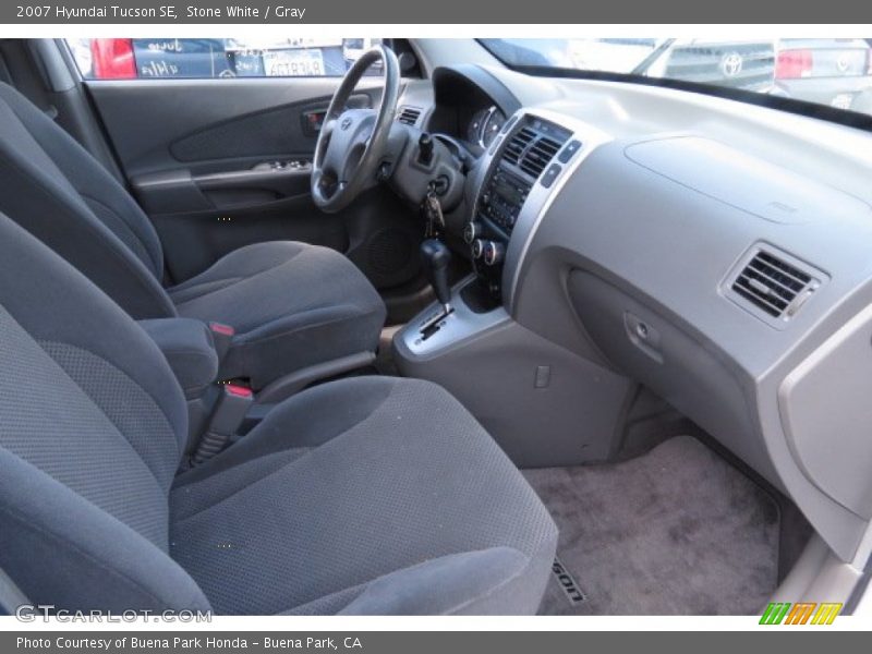Stone White / Gray 2007 Hyundai Tucson SE