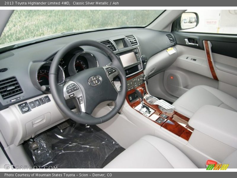 Classic Silver Metallic / Ash 2013 Toyota Highlander Limited 4WD