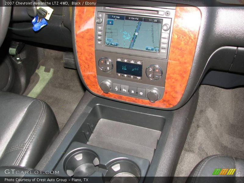 Black / Ebony 2007 Chevrolet Avalanche LTZ 4WD