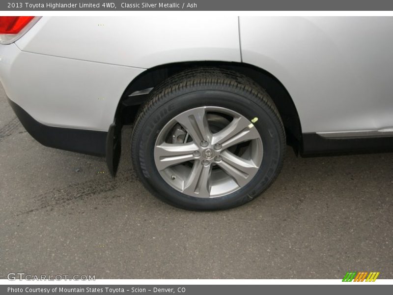 Classic Silver Metallic / Ash 2013 Toyota Highlander Limited 4WD