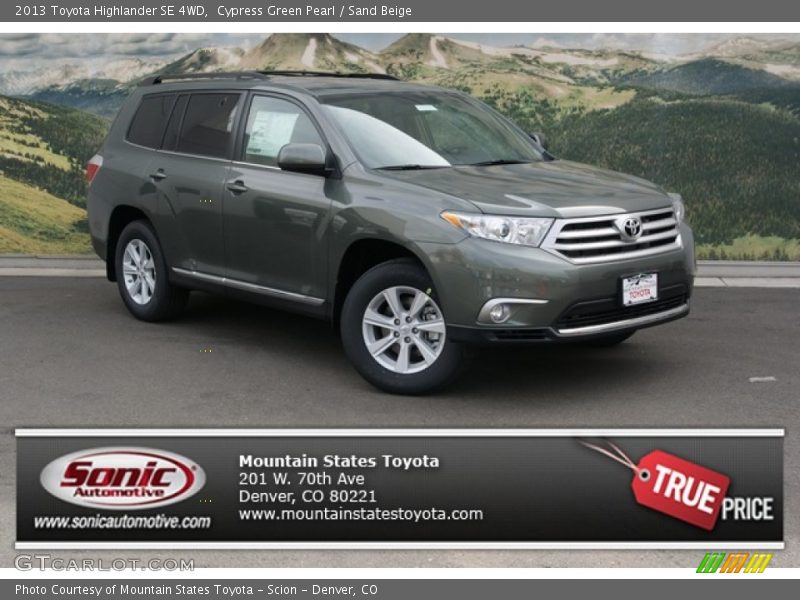 Cypress Green Pearl / Sand Beige 2013 Toyota Highlander SE 4WD