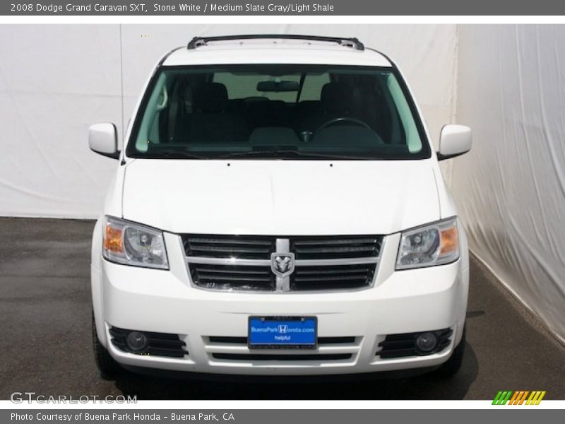 Stone White / Medium Slate Gray/Light Shale 2008 Dodge Grand Caravan SXT