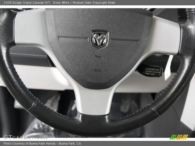Stone White / Medium Slate Gray/Light Shale 2008 Dodge Grand Caravan SXT