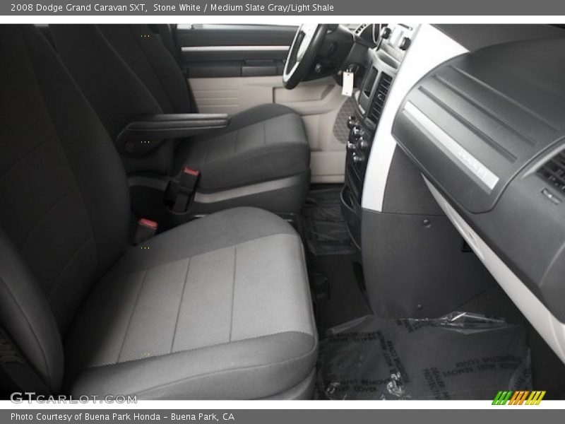 Stone White / Medium Slate Gray/Light Shale 2008 Dodge Grand Caravan SXT