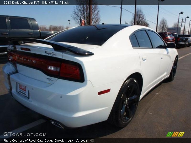 Bright White / Black 2013 Dodge Charger R/T