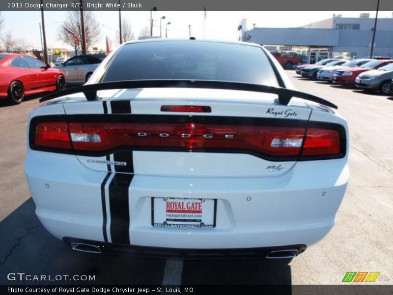 Bright White / Black 2013 Dodge Charger R/T