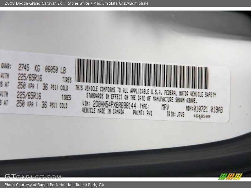 Stone White / Medium Slate Gray/Light Shale 2008 Dodge Grand Caravan SXT