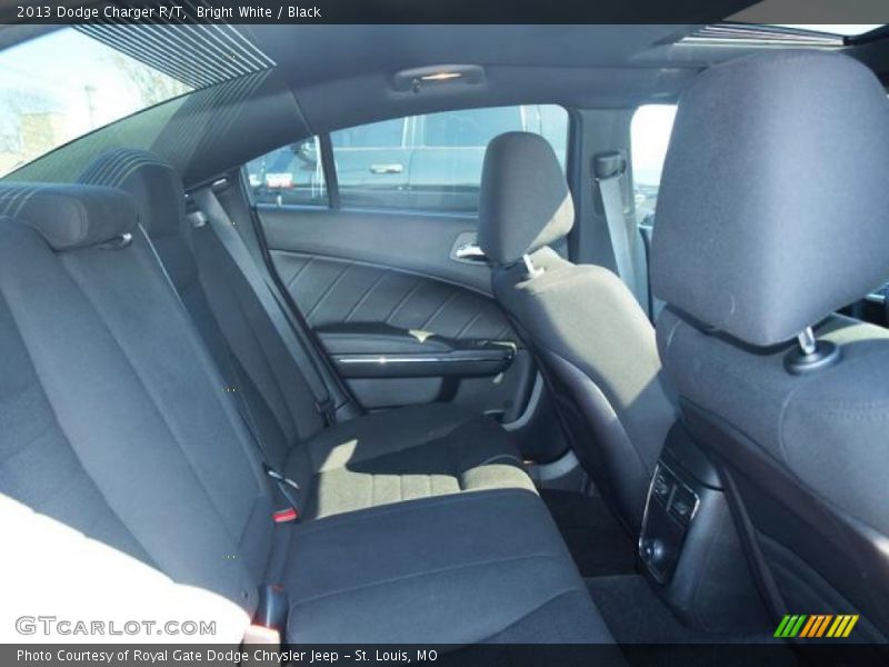 Bright White / Black 2013 Dodge Charger R/T