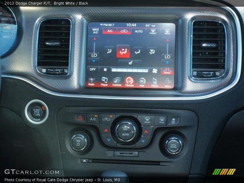 Bright White / Black 2013 Dodge Charger R/T