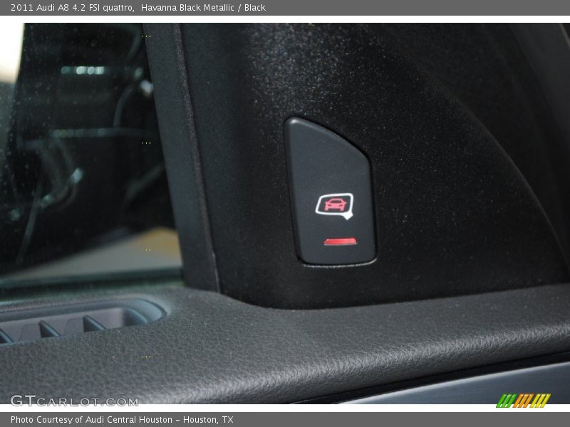 Havanna Black Metallic / Black 2011 Audi A8 4.2 FSI quattro