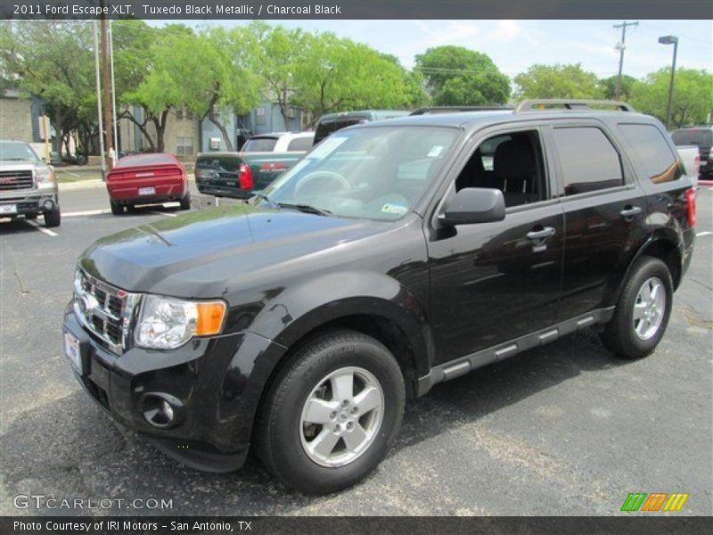 Tuxedo Black Metallic / Charcoal Black 2011 Ford Escape XLT