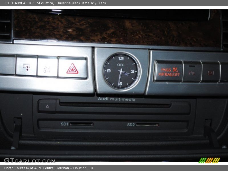 Havanna Black Metallic / Black 2011 Audi A8 4.2 FSI quattro