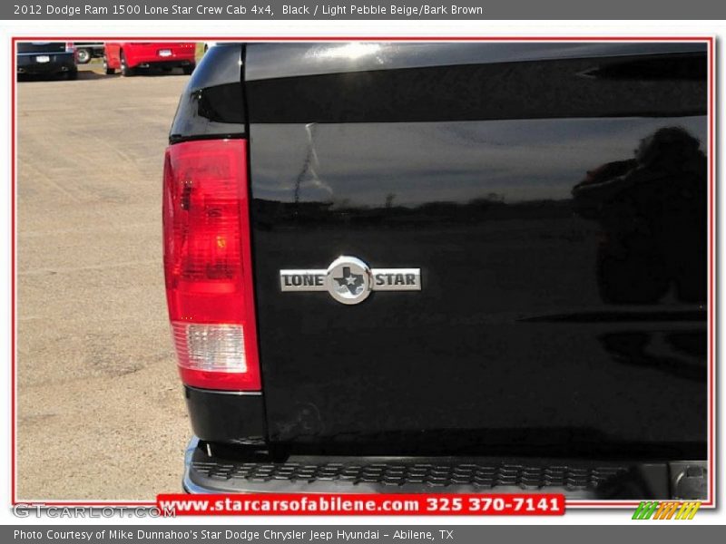 Black / Light Pebble Beige/Bark Brown 2012 Dodge Ram 1500 Lone Star Crew Cab 4x4