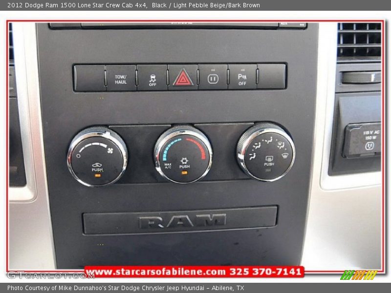 Black / Light Pebble Beige/Bark Brown 2012 Dodge Ram 1500 Lone Star Crew Cab 4x4