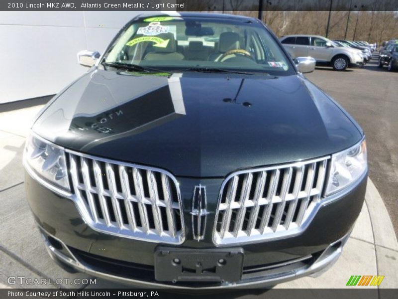 Atlantis Green Metallic / Light Camel 2010 Lincoln MKZ AWD