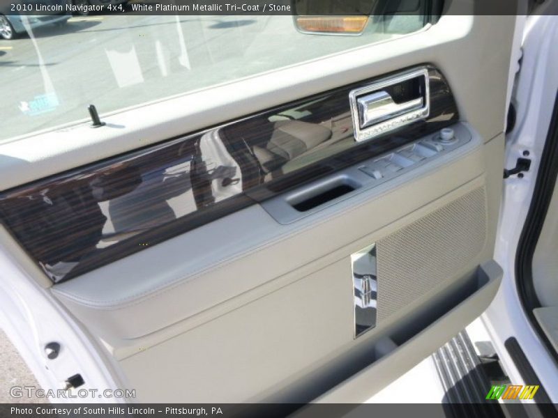 Door Panel of 2010 Navigator 4x4