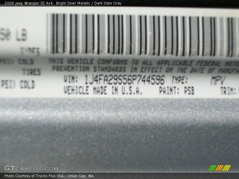 Bright Silver Metallic / Dark Slate Gray 2006 Jeep Wrangler SE 4x4