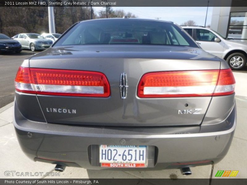 Sterling Grey Metallic / Dark Charcoal 2011 Lincoln MKZ FWD