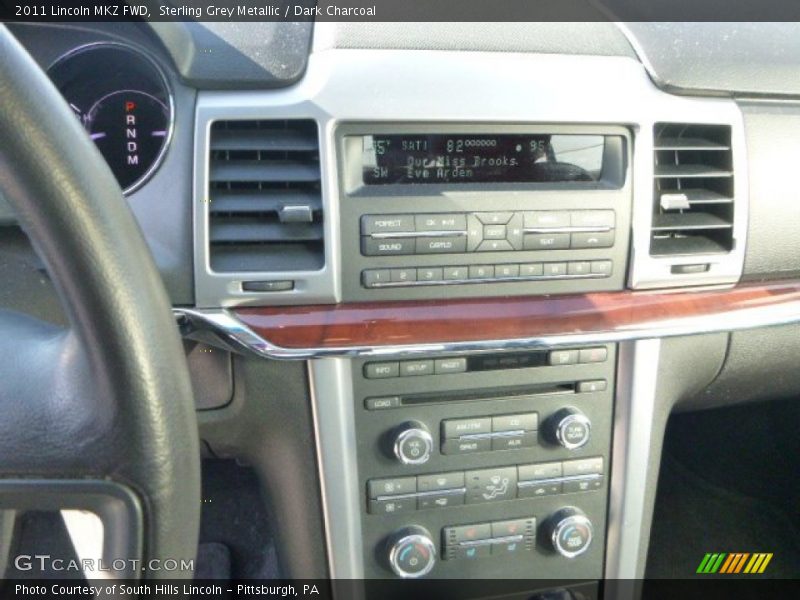 Sterling Grey Metallic / Dark Charcoal 2011 Lincoln MKZ FWD