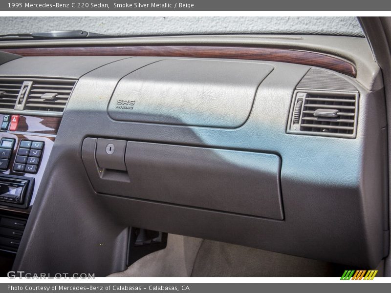 Smoke Silver Metallic / Beige 1995 Mercedes-Benz C 220 Sedan