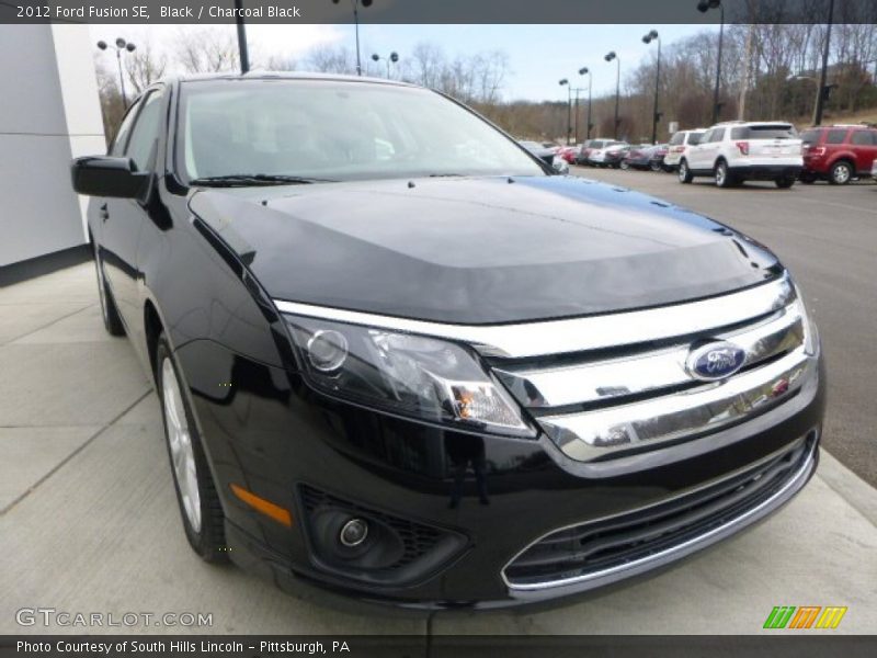 Black / Charcoal Black 2012 Ford Fusion SE