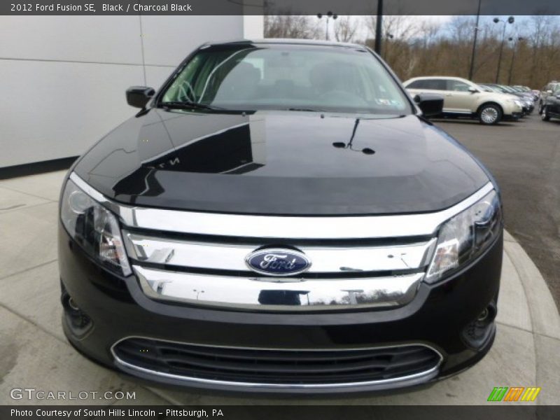 Black / Charcoal Black 2012 Ford Fusion SE