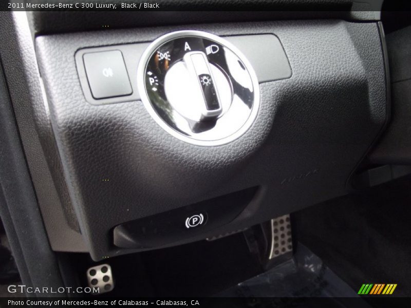 Black / Black 2011 Mercedes-Benz C 300 Luxury