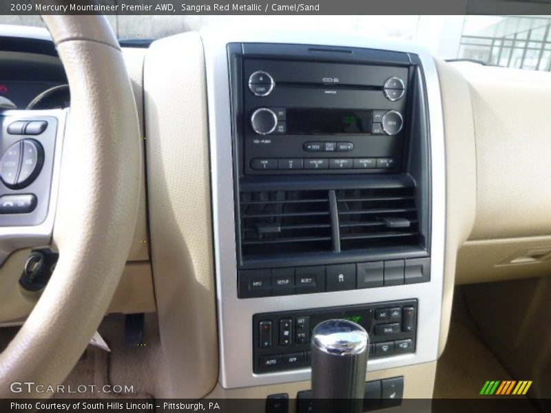 Controls of 2009 Mountaineer Premier AWD