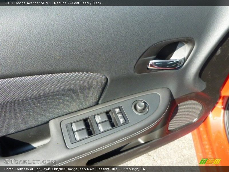Redline 2-Coat Pearl / Black 2013 Dodge Avenger SE V6