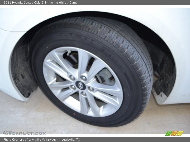 Shimmering White / Camel 2011 Hyundai Sonata GLS