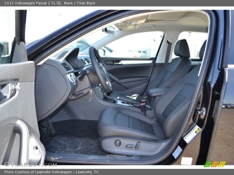 Black / Titan Black 2013 Volkswagen Passat 2.5L SE